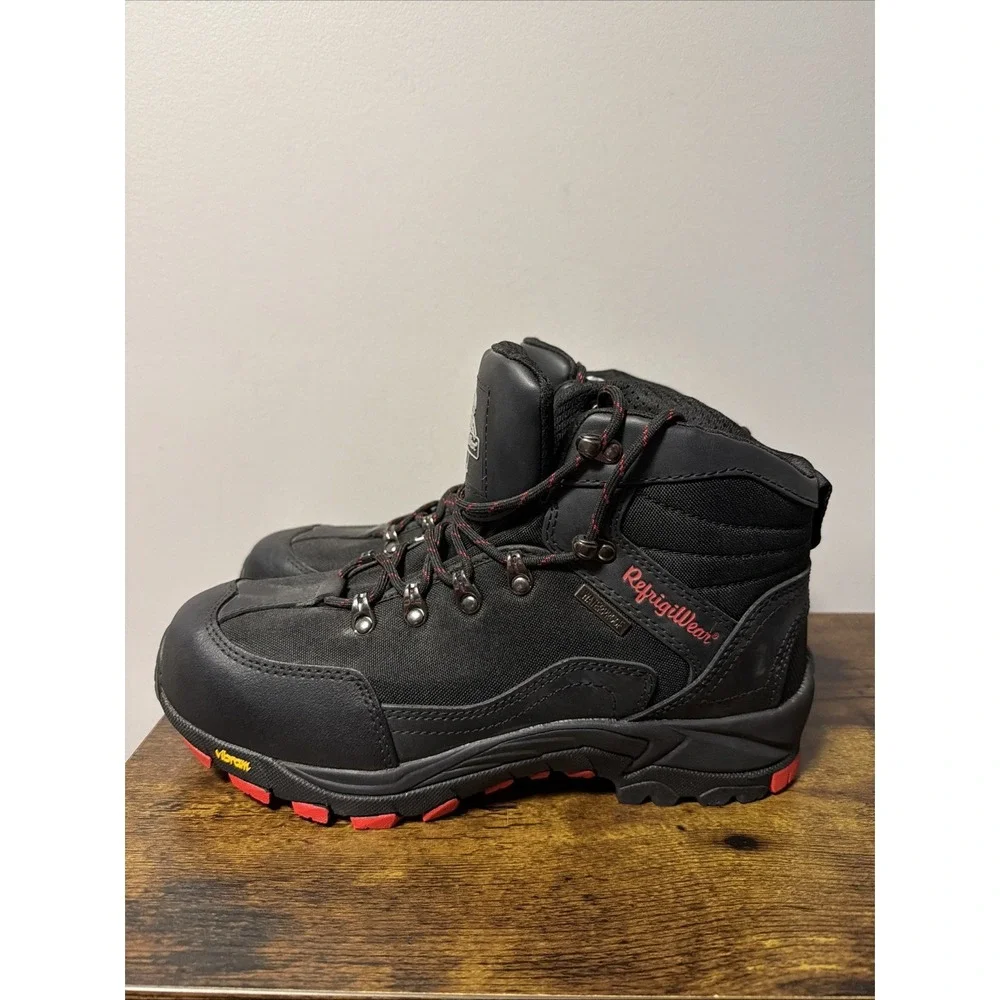 NEW RefrigiWear Black Widow COMPOSITE TOE Waterproof 1136CR‎ Work Boots Sz 9.5